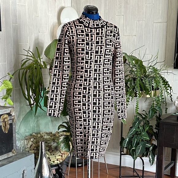 3 R fashion Dresses & Skirts - Geometric Mock Neck Long Sleeve Dress - Black & Cream